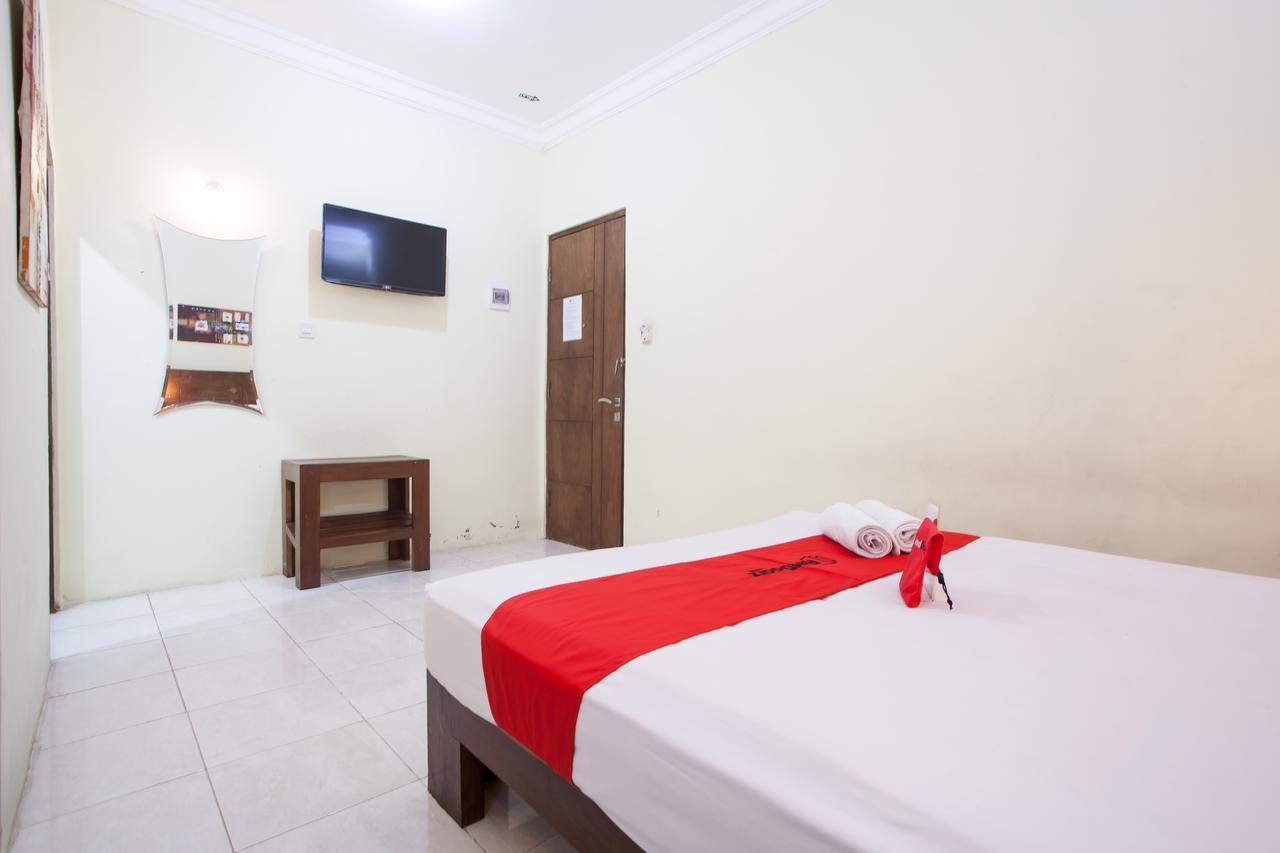 Reddoorz Near Marvel City Mall Wonotjolo 외부 사진